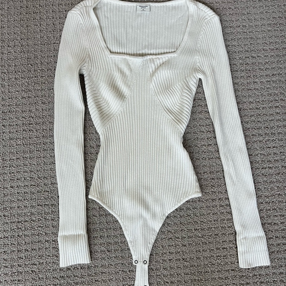 Abercrombie & Fitch Cream Ribbed Knit Top